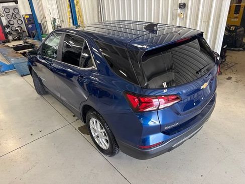 Used 2022 Chevrolet Equinox LT FWD image 7
