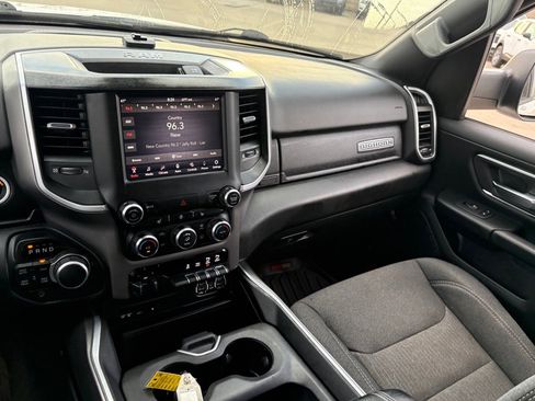 Used 2019 RAM 1500 Big Horn image 15