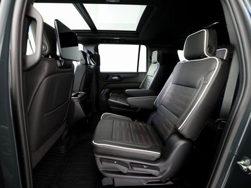 Used 2026 GMC Yukon XL AT4 Ultimate w/ LPO, Floor Liner Package image 15