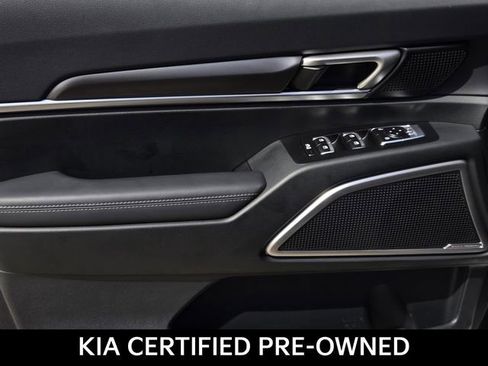 Certified 2025 Kia Telluride S FWD image 21