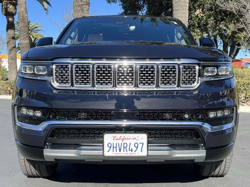 Used 2023 Jeep Grand Wagoneer L Series III image 81