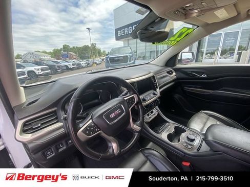 Certified 2022 GMC Acadia Denali w/ Denali Technology Package AWD/4WD image 12