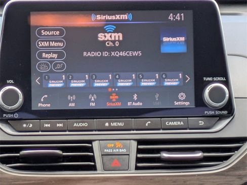 Used 2023 Nissan Altima 2.5 SV image 19