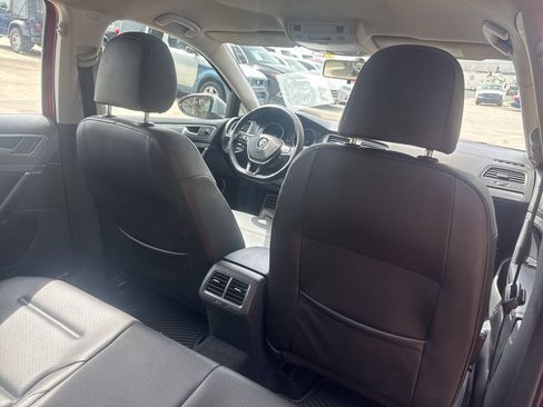 Used 2017 Volkswagen Golf Alltrack S AWD/4WD image 16