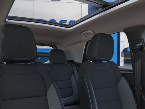 New 2026 Chevrolet TrailBlazer LT w/ Convenience Package AWD/4WD image 24