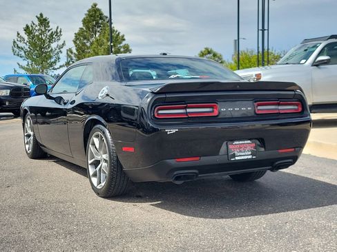 Used 2022 Dodge Challenger GT RWD image 6