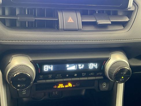 Certified 2025 Toyota RAV4 XLE image 19