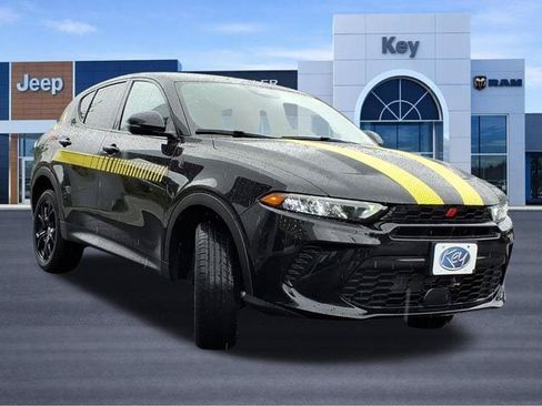Used 2024 Dodge Hornet GT w/ GT Blacktop Package AWD/4WD image 6