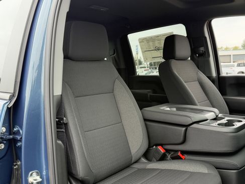 New 2026 Chevrolet Silverado 2500 Custom w/ Custom Value Package image 21