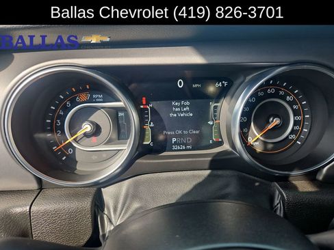 Used 2022 Jeep Wrangler Sport AWD/4WD image 11