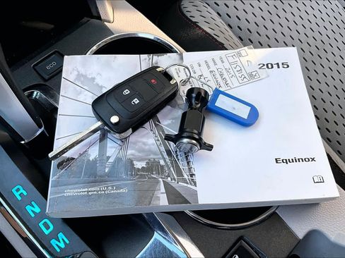 Used 2015 Chevrolet Equinox LS image 14