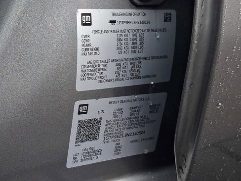 Used 2022 GMC Sierra 1500 AT4 w/ AT4 Premium Package image 32