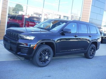 New 2025 Jeep Grand Cherokee L Altitude