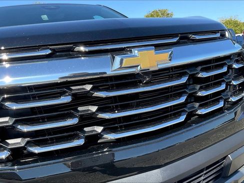 New 2026 Chevrolet Equinox LT w/ Convenience Package II image 16