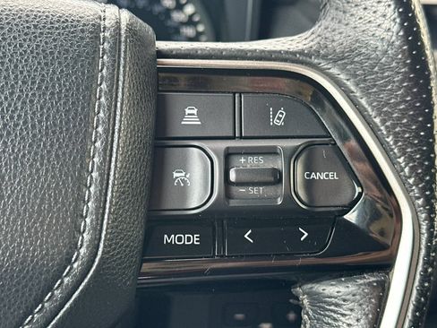 Used 2022 Toyota Tundra SR5 w/ TRD Convenience Package RWD image 31