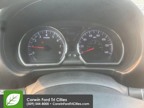 Used 2019 Nissan Versa SV FWD image 9