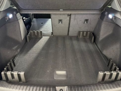 Used 2023 Audi Q4 e-tron Premium Plus w/ Premium Plus RWD image 14