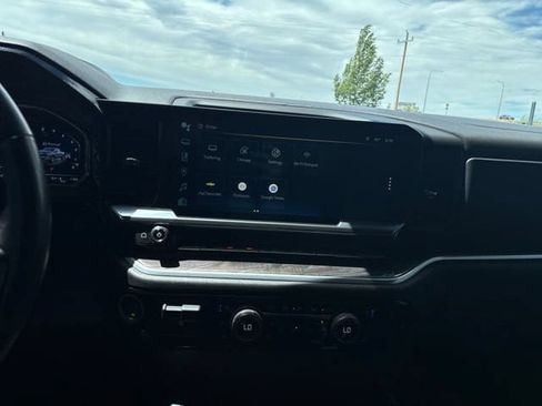 Certified 2023 Chevrolet Silverado 1500 LTZ w/ Technology Package AWD/4WD image 18