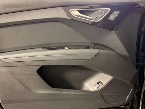 Used 2023 Audi Q4 e-tron Premium Plus w/ Premium Plus image 16