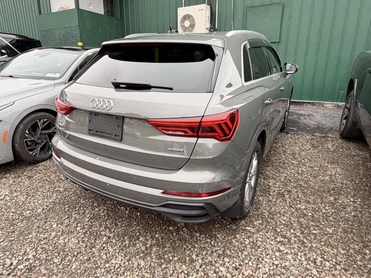 Used 2025 Audi Q3 2.0T Premium AWD/4WD image 2