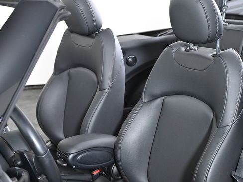 Certified 2023 MINI Cooper S FWD image 25