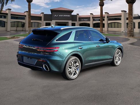 Used 2022 Genesis GV70 2.5T w/ Advanced Package image 8