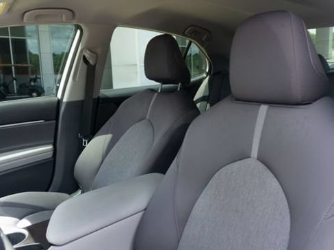 Used 2024 Toyota Camry LE FWD image 16