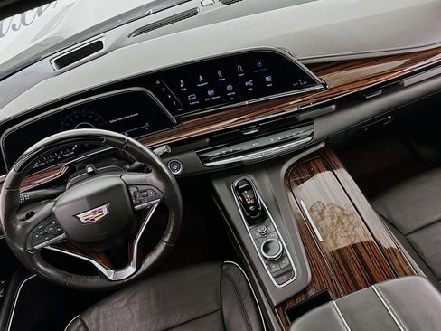 Used 2023 Cadillac Escalade Premium Luxury w/ Performance Package AWD/4WD image 18