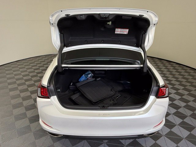 Used 2025 Lexus ES 350 Ultra Luxury w/ Accessory Package (Z2) FWD image 6