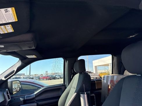 Used 2018 Ford F150 XLT w/ Equipment Group 302A Luxury image 8