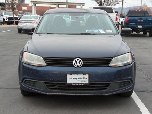 Used 2013 Volkswagen Jetta S image 9