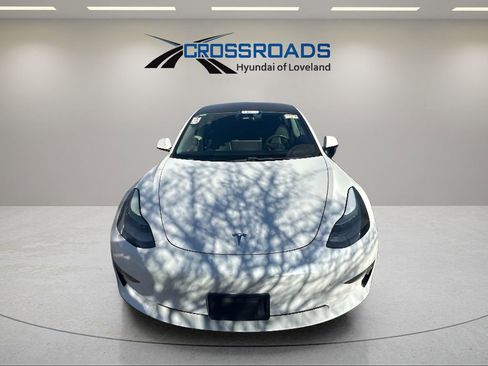 Used 2021 Tesla Model 3 Standard Range Plus image 9