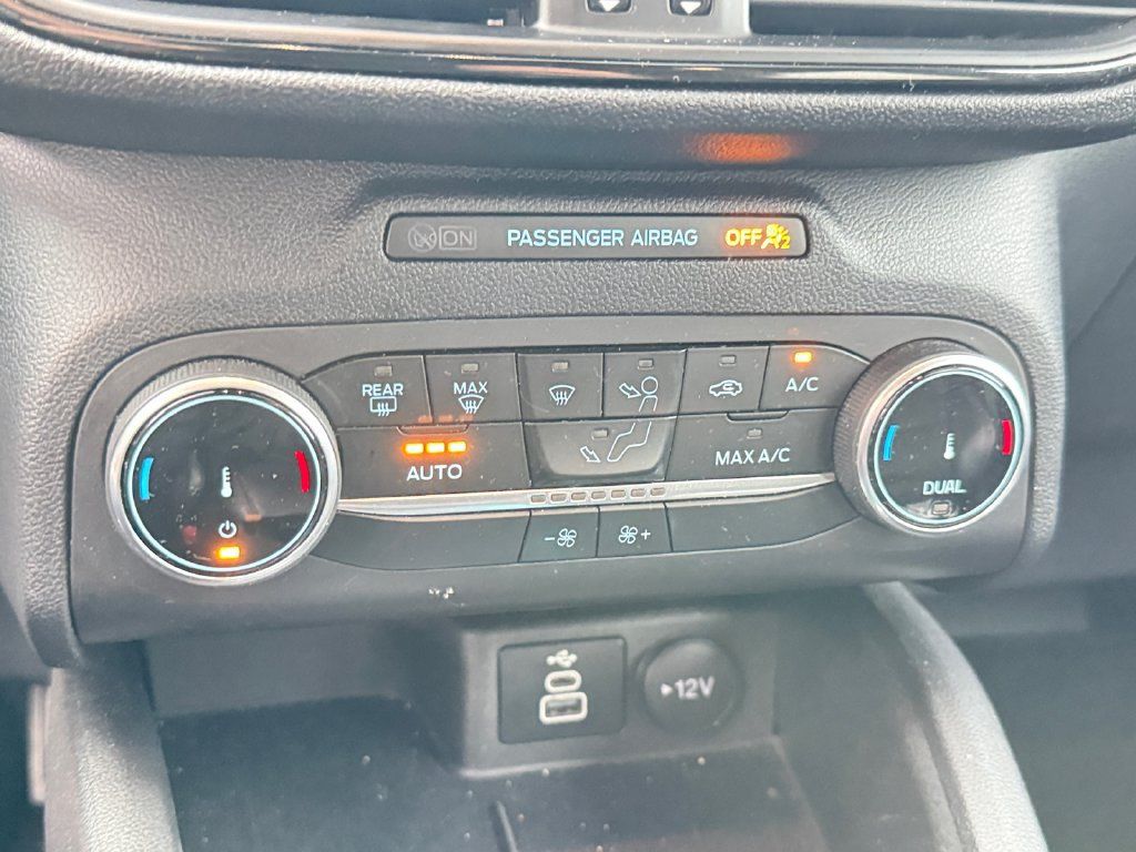 Used 2025 Ford Escape ST-Line FWD image 28