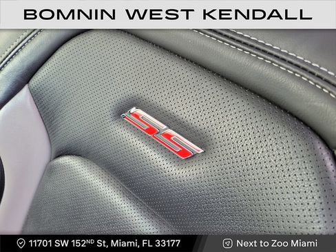 Used 2019 Chevrolet Camaro SS image 12