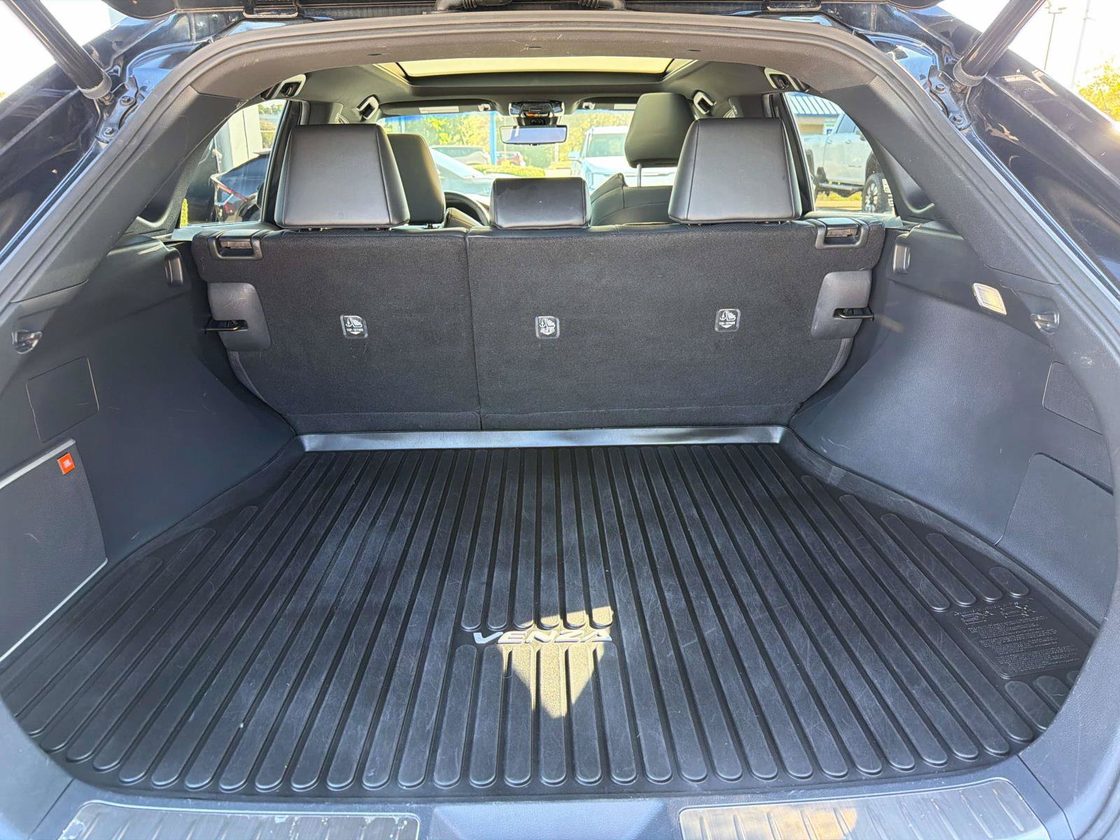 Used 2021 Toyota Venza Limited AWD/4WD image 21