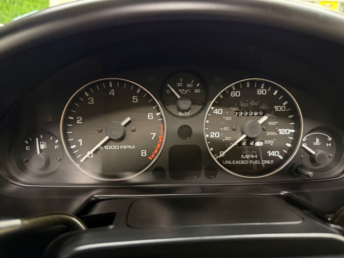 Used 1992 MAZDA MX-5 Miata RWD image 14