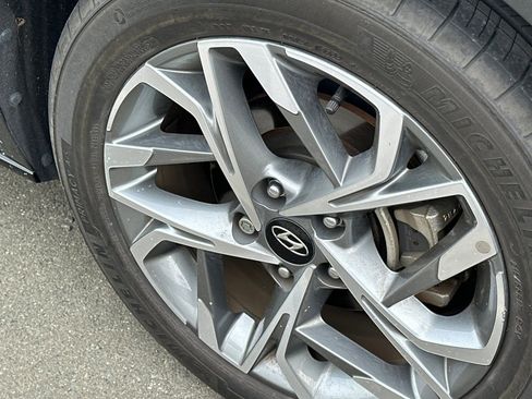 Used 2023 Hyundai Sonata SEL w/ Convenience Package FWD image 4