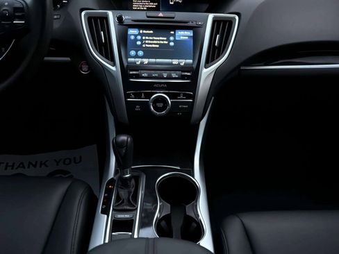 Used 2020 Acura TLX image 39