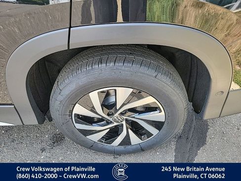 New 2025 Volkswagen Tiguan S image 18