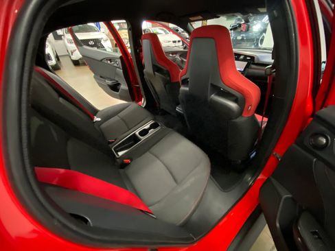 Used 2018 Honda Civic Type R image 20