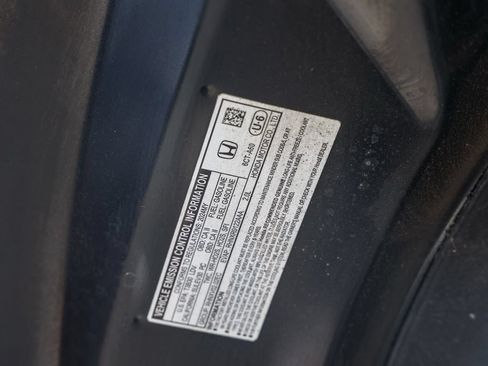 Used 2024 Honda HR-V Sport image 32