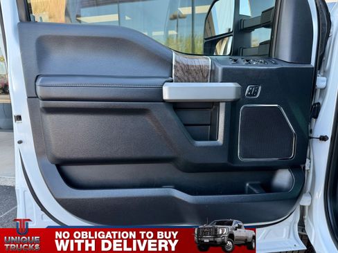 Used 2017 Ford F350 Lariat w/ Lariat Ultimate Package image 15