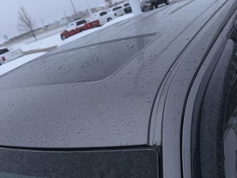 Used 2011 Ford F150 Platinum image 7