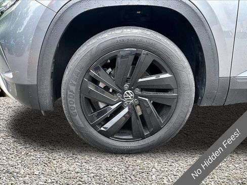 Used 2022 Volkswagen Atlas Cross Sport SE AWD/4WD image 9