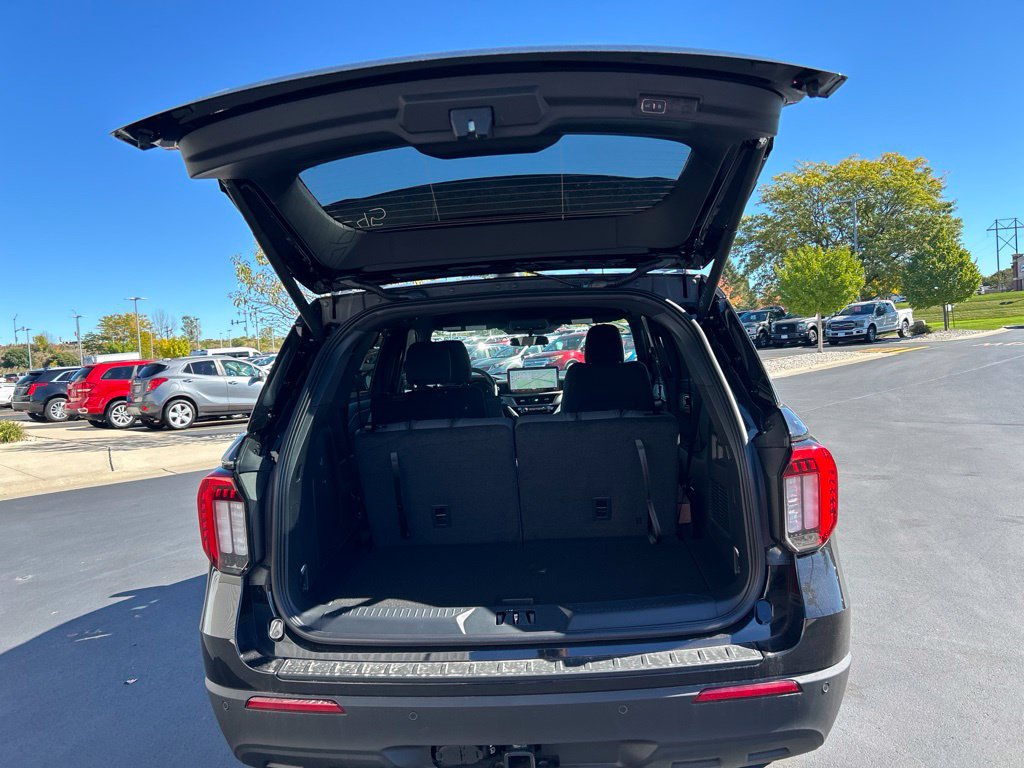 New 2027 Ford Explorer Active AWD/4WD image 20