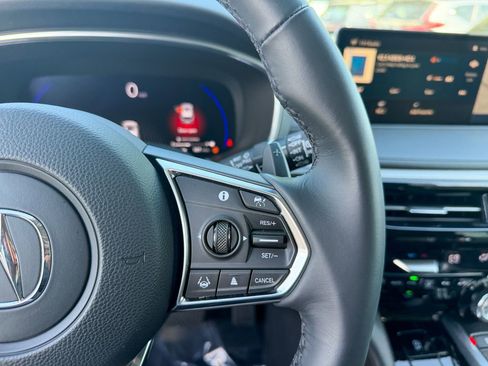 Used 2023 Acura MDX SH-AWD w/ Technology Package image 16