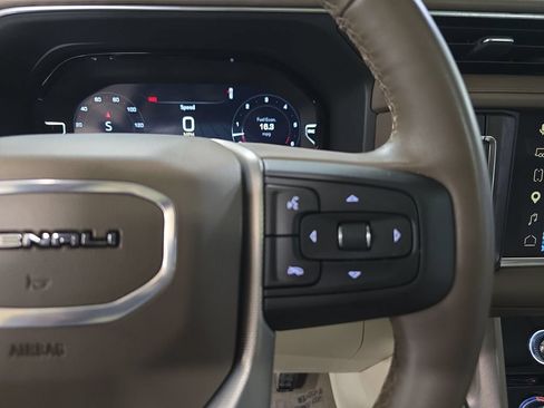 Used 2024 GMC Yukon XL Denali w/ Max Trailering Package RWD image 21