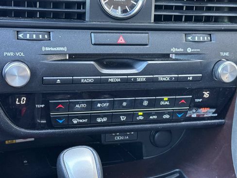 Used 2022 Lexus RX 350 AWD w/ Premium Package image 28