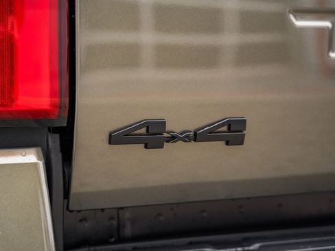 New 2025 Toyota Tacoma TRD Sport image 8