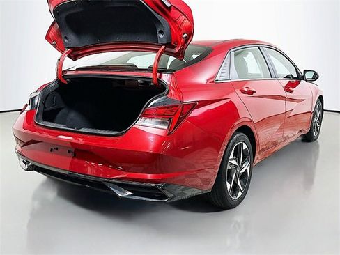 Used 2023 Hyundai Elantra Limited w/ Cargo Package image 26
